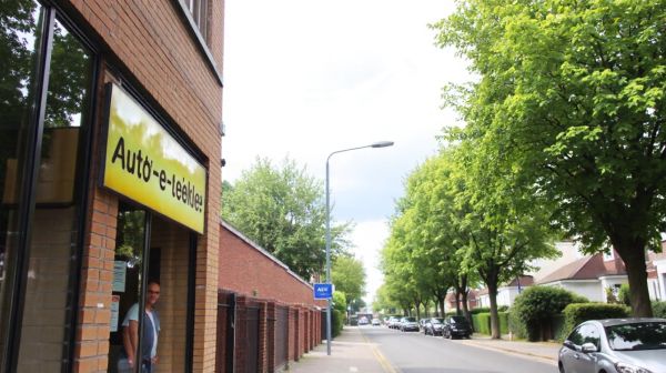 Trouvez votre auto-école Contact + à Schaerbeek